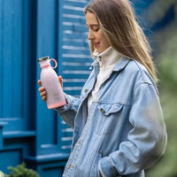 Mini Portable Electric Juice Blender with 6 stainless steel blades, USB rechargeable, and compact design for on-the-go smoothies, shakes, and juices.